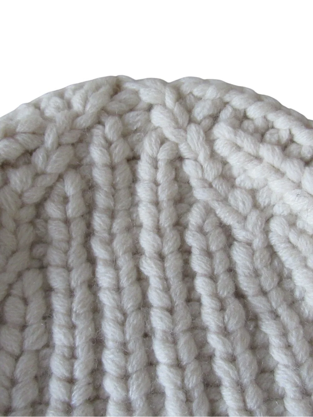 Martin Osa Cream Cable Knit Beanie Hat One Size Wool Cashmere Winter Classic
